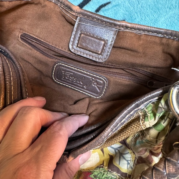 Fossil Patchwork Multi-Color Shoulder Bag with Brown Trim - Picture 4 of 10